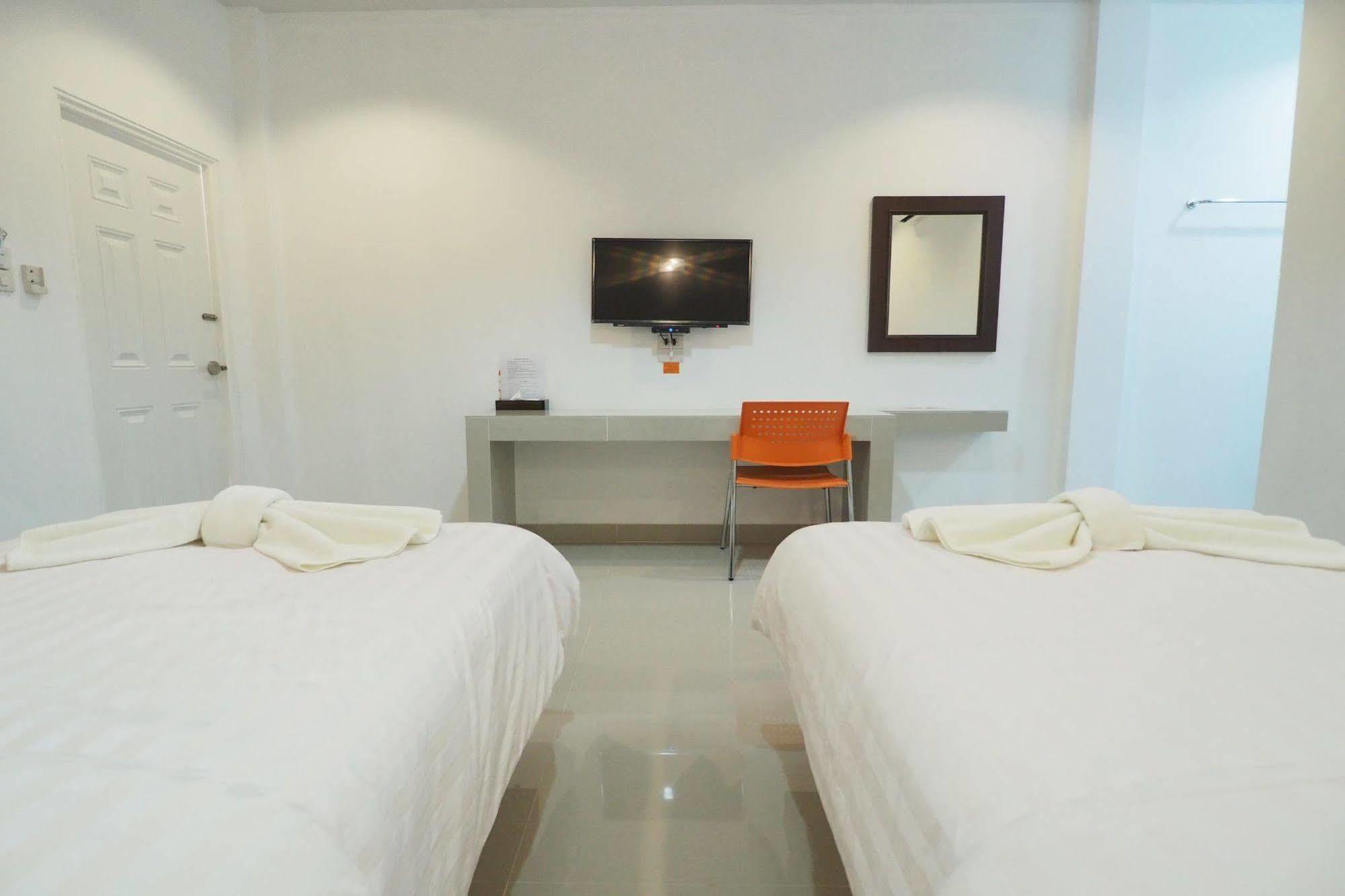 The Phant Hotel Surin Exterior photo
